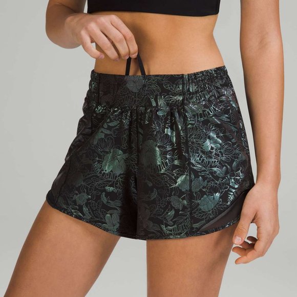 Lululemon Hotty Hot Low-Rise Lined Short 4" Logo Flourish Black Iridescent Foil - Picture 2 of 13
